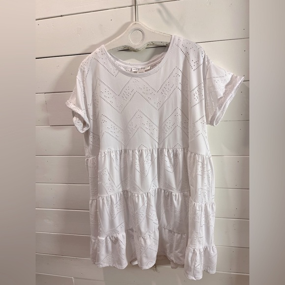 IN EVERY STORY – White Eyelet Dress with Lining – Size X – 2-Piece Set - Picture 13 of 14